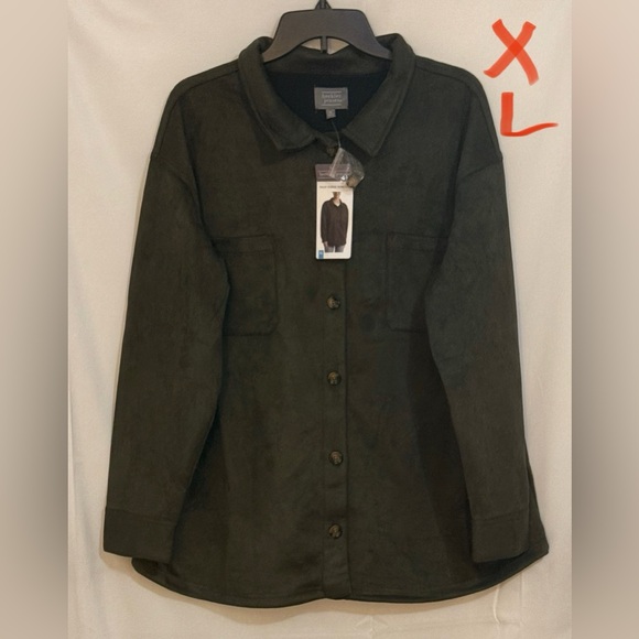 Women's Black Button-Up Shirt - Picture 1 of 2